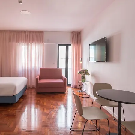 Lsa Campos By Numa *