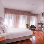 Lsa Campos By Numa Lizbona