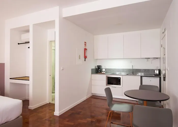 Lsa Campos By Numa *