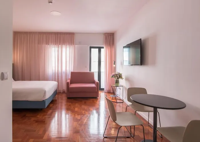 Lsa Campos By Numa * Lisboa