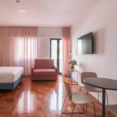 Serviced - Campos * Lissabon